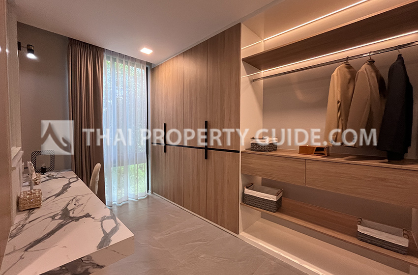 House with Private Pool in Krung Thep Kritha 